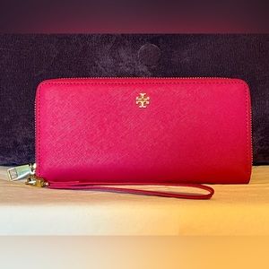 Tory Burch Pink Saffiano Leather Continental Zip Around Wallet w/Wrist S…